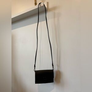 Matt & Nat Black Crossbody Bag